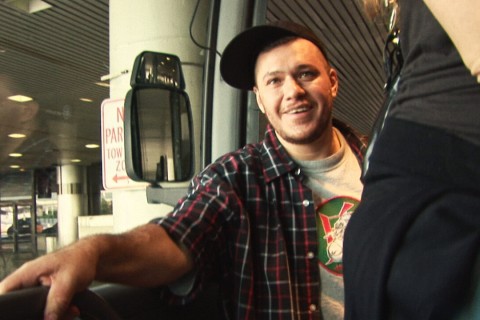 José Loreto aparece ‘idêntico’ ao Chorão para filme; veja reações